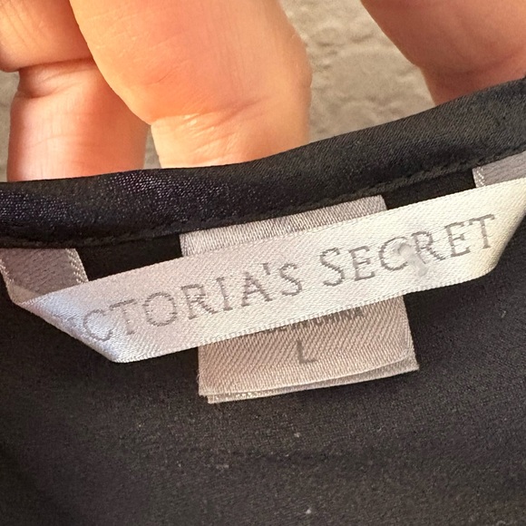 Victoria’s Secret Vintage Chemise - Picture 6 of 6